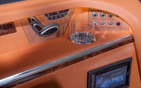 KLASSEN VIP VAN MSE 7012