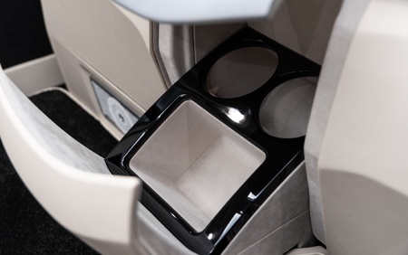 KLASSEN Mercedes-Benz V-CLASS V300 AMG LUXURY VIP BUSINESS VAN - 2024 MVV_2_1713_EN