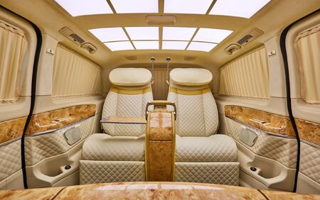 KLASSEN Luxury Van MVA_1315