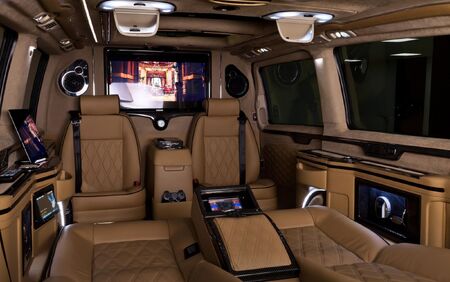 KLASSEN VIP VAN MVD 9006