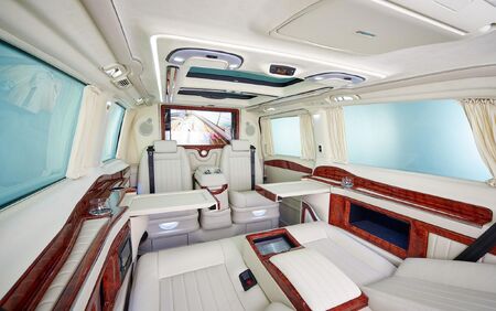 KLASSEN VIP VAN MVD_1303