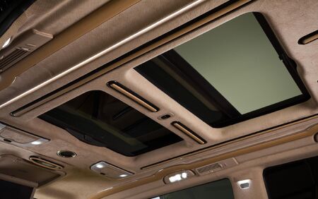 KLASSEN VIP VAN MVD 9006