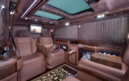 KLASSEN Luxury Van MVD 9029