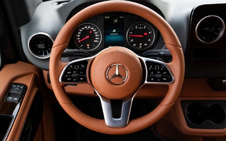 KLASSEN Mercedes-Benz Sprinter 319 Luxury VIP Jet Van MSV_1622_EN