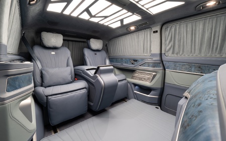 Klassen Mercedes-Benz V-Class V300 VIP EDITION 2024 Luxury Van MVV_1663