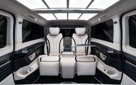 KLASSEN Mercedes-Benz V-CLASS V300 AMG LUXURY VIP BUSINESS VAN - 2024 MVV_2_1714_EN