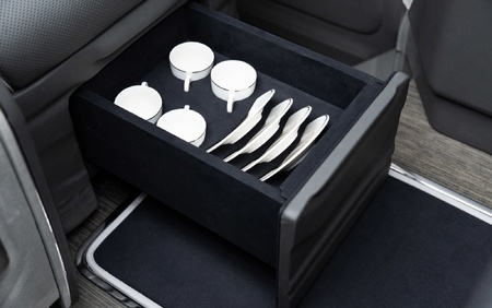 KLASSEN Mercedes-Benz V-Class V300 Luxury VIP First Class Van MVE_1_1661_EN