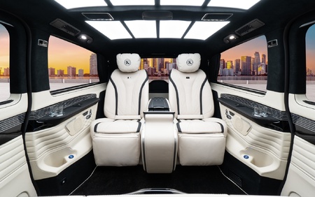 Klassen Mercedes-Benz V-Class V300 Luxury VIP Business Van -2024 MVV_1662