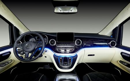 KLASSEN Luxury Van MVA_1359