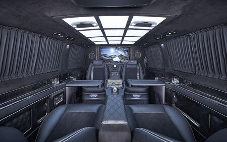 KLASSEN VIP VAN MVD 9031