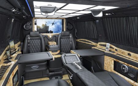 KLASSEN VIP VAN MVD 9011