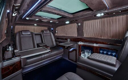 KLASSEN VIP VAN MVD_1307