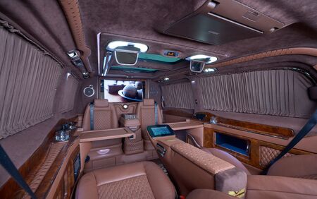 KLASSEN Luxury Van MVD 9029