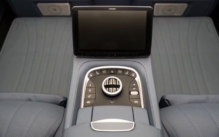 Klassen Mercedes-Benz V-Class V300 VIP EDITION 2024 Luxury Van MVV_1663