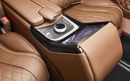 KLASSEN LUXURY Van MVV_1433