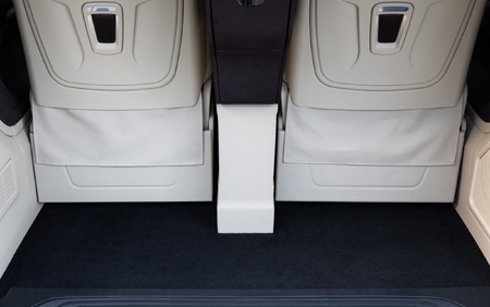 KLASSEN Mercedes-Benz V-Class V300 Luxury VIP First Class Van MVE_1685