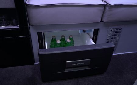 KLASSEN VIP VAN MSE 9017