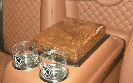 KLASSEN VIP VAN MVD_1304