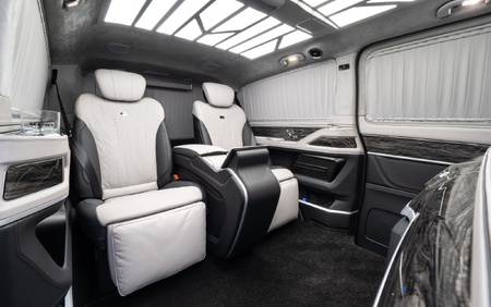 KLASSEN MERCEDES BENZ V-CLASS V300 LUXURY VIP MVV_2_1696_EN