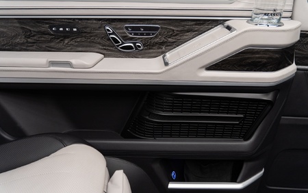 KLASSEN MERCEDES BENZ V-CLASS V300 LUXURY VIP MVV_2_1696_EN