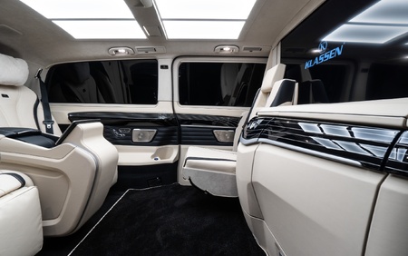 KLASSEN Mercedes-Benz V-CLASS V300 AMG LUXURY VIP BUSINESS VAN - 2025 MVV_2_1693_EN