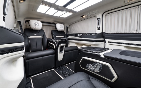 KLASSEN Mercedes-Benz V-Class V300 AMG Luxury VIP First Class Van MVE_1676