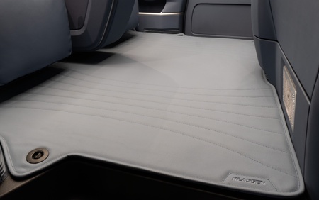 Klassen Mercedes-Benz V-Class V300 VIP EDITION 2024 Luxury Van MVV_1663