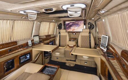 KLASSEN LUXURY VAN MVD_1268