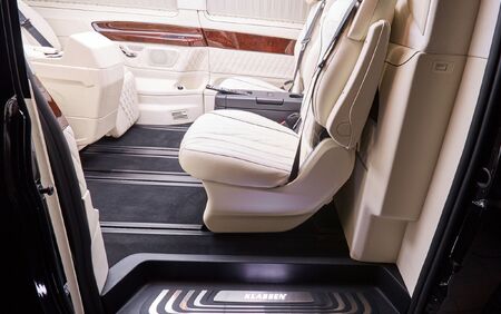 KLASSEN Luxury Van MVA_1344