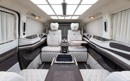 KLASSEN Mercedes-Benz V-Class V300 Luxury VIP First Class Van MVE_1648