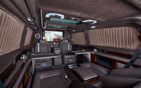 KLASSEN VIP VAN MVD_1307