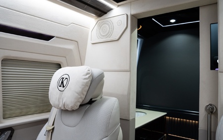 KLASSEN Mercedes-Benz Sprinter 519 LUXURY VIP JETVAN - Bar Toilet MSE_1667