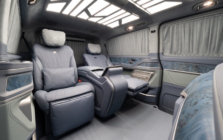 Klassen Mercedes-Benz V-Class V300 VIP EDITION 2024 Luxury Van MVV_1663