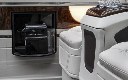 KLASSEN VIP VAN MSE 9021