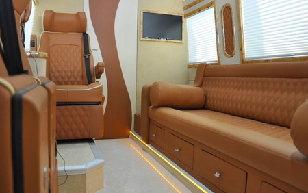 KLASSEN VIP VAN MSE 9002