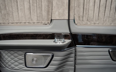 KLASSEN Mercedes Benz V-Class V300 AMG Luxury VIP Business Van MVV_6_1717_EN