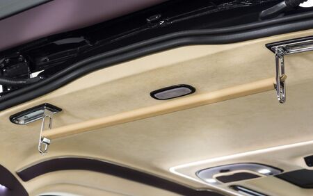 KLASSEN VIP VAN MVD 9025