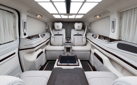 KLASSEN Mercedes-Benz V-Class V300 AMG Luxury VIP First Class Van MVE_1677