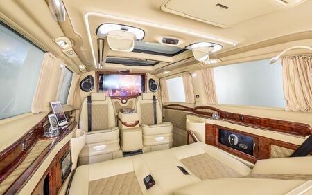 KLASSEN Luxury Van MVD 3006