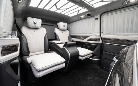 KLASSEN MERCEDES BENZ V-CLASS V300 LUXURY VIP MVV_2_1696_EN