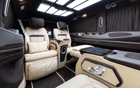 KLASSEN Mercedes-Benz V-Class V300 Luxury VIP First Class Van MVE_1685