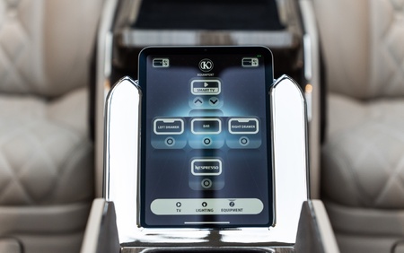 KLASSEN Mercedes-Benz V-Class V300 Luxury VIP First Class Van MVE_1648