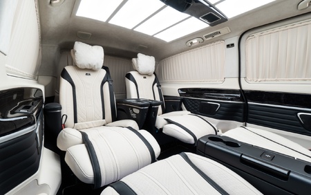 Klassen Mercedes-Benz V300 AMG LUXURY VIP BUSINESS VAN MVV_6_1634_EN