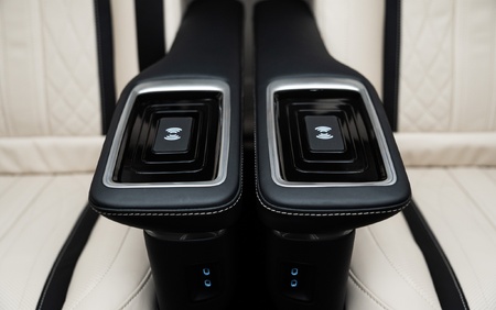 Klassen Mercedes-Benz V300 AMG LUXURY VIP BUSINESS VAN MVV_6_1634_EN