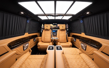 Klassen Mercedes-Benz V-Class VIP Business VAN Luxury Edition MVV_6_1695_EN