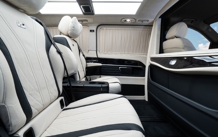 Klassen Mercedes-Benz V300 AMG LUXURY VIP BUSINESS VAN MVV_6_1634_EN
