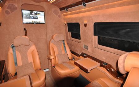 KLASSEN VIP VAN MSE 9012