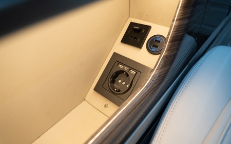 KLASSEN MERCEDES-BENZ SPRINTER 519 LUXURY VIP JET VAN MSE_1688