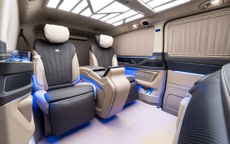 KLASSEN MERCEDES BENZ V-CLASS V300 LUXURY VIP MVV_2_1697_EN 