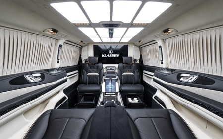 KLASSEN Mercedes-Benz V-Class V300 AMG Luxury VIP First Class Van MVE_1676